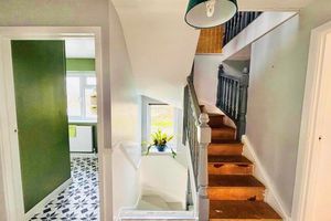 First Floor Landing- click for photo gallery